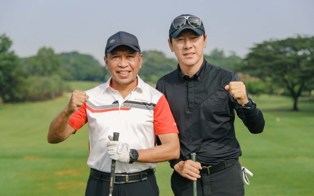 Menpora Puji Kemampuan Coach Shin Bermain Golf
