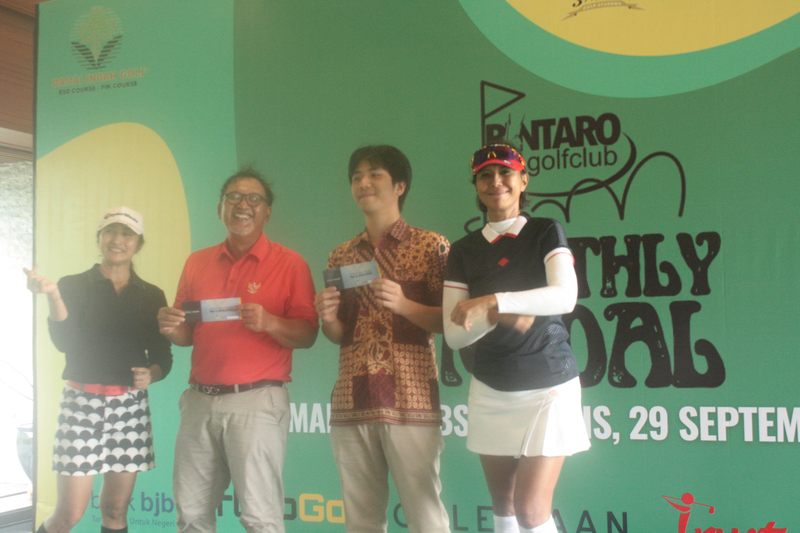 Ladies Golfer Ramaikan Event Monthly Medal Bintaro Golf Club