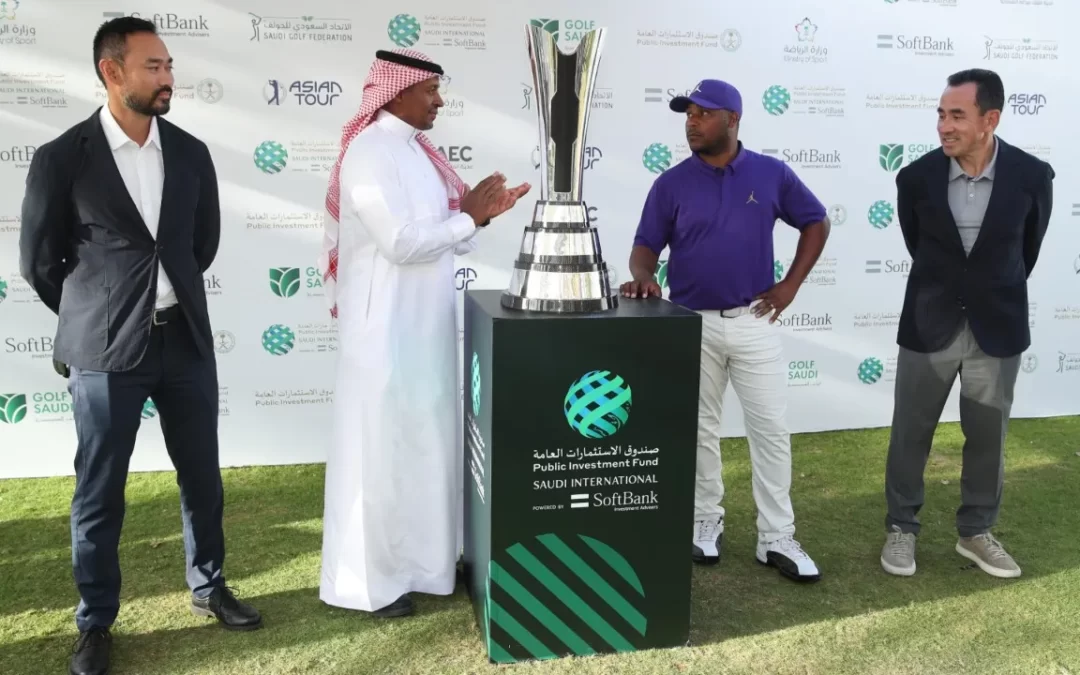 Arab Saudi Membeli Golf Profesional