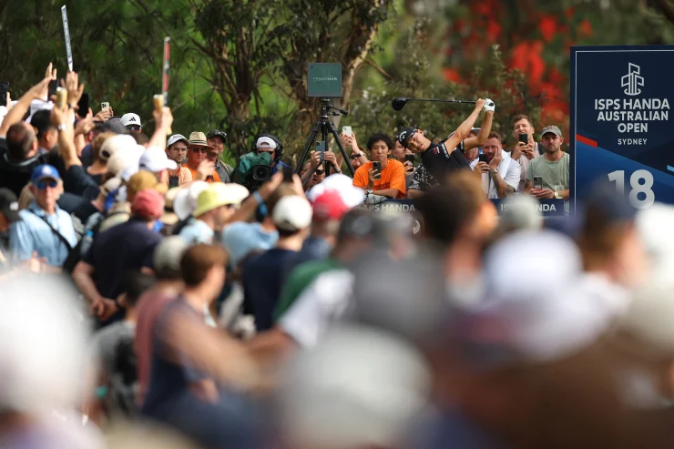 Lee dan Hoshino puncaki klasemen sementara Australian  Open