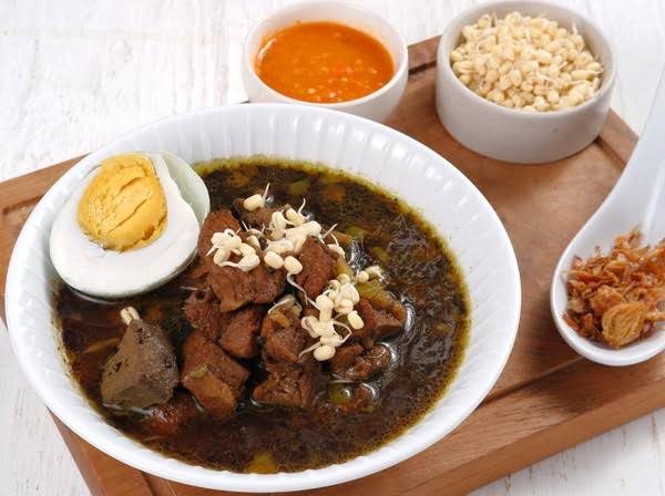 Rawon, Sup Legendaris Indonesia, Posisi Keempat dalam Daftar Sup Terenak Dunia Versi Taste Atlas 2023