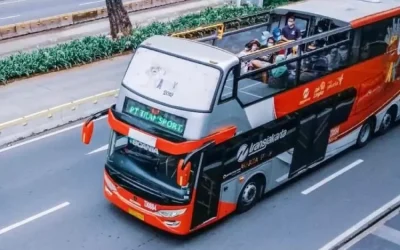 Menjelajahi Jakarta dengan Bus Wisata Jakarta Explorer