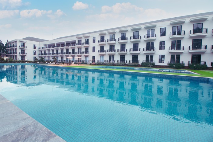 L’Eminence Golf & Resort Lembang: Kemewahan Eropa dengan Lapangan Golf Eksklusif di Pegunungan