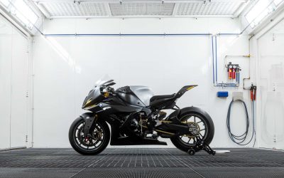 BMW Perkenalkan Superbike Concept RR, Perpaduan Tenaga Buas dan Desain Mempesona