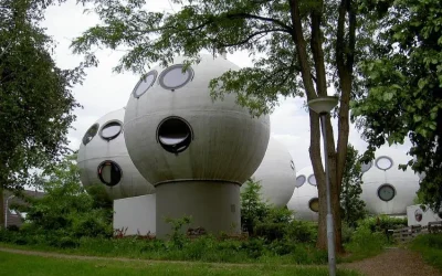 Bukan Bola Golf, Tapi Rumah! Mengintip Bolwoningen, Permukiman Eksperimen di Belanda