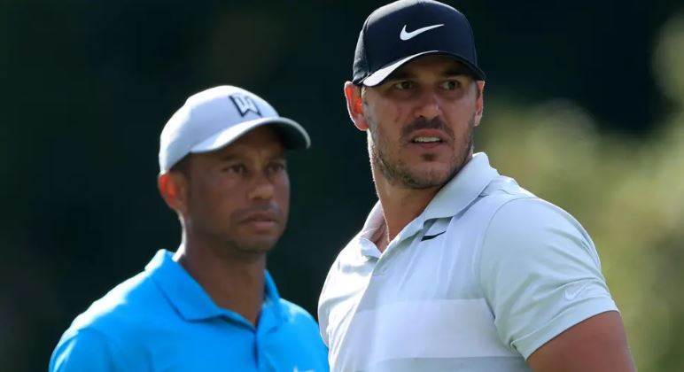Tiger Woods Jadi Telepon Pertama Brooks Koepka Saat Memutuskan Pulang ke PGA Tour