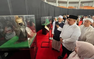 Sorban hingga Rambut Rasulullah Dipamerkan di Pakansari, Ramadan Jadi Momentum Spiritual Warga Bogor